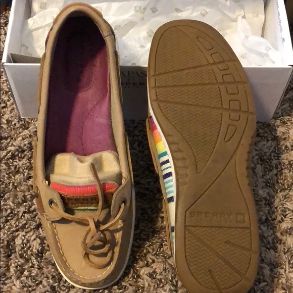 Sperry’s - Picture 2 of 3